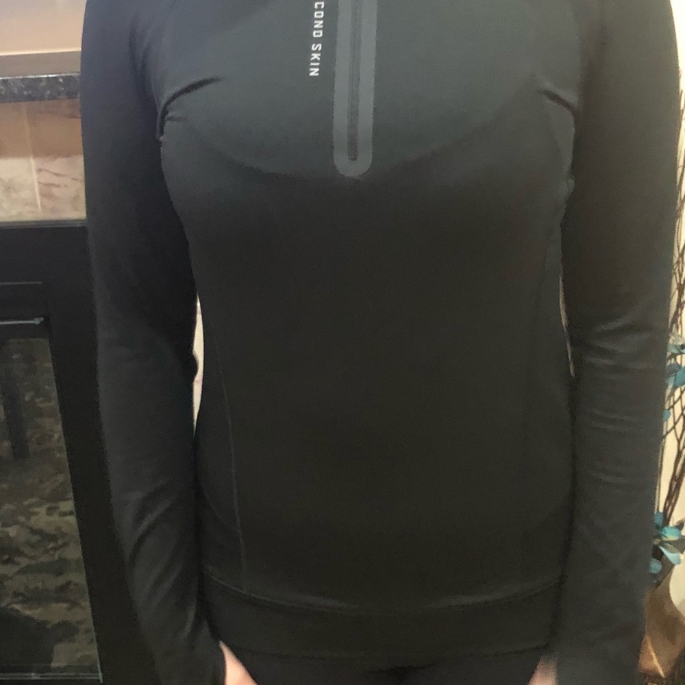 Half zip up